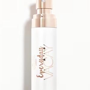 Everyday Vacay Setting Spray